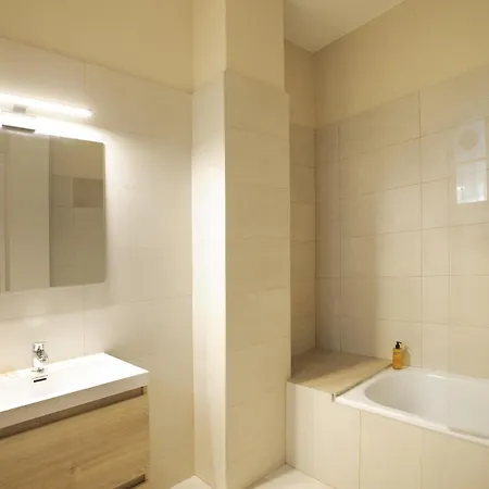 Gab House - Lyon Bron - Eurexpo City Living Stay Exterior photo